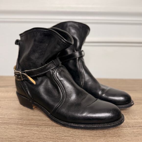 Frye Shoes - Frye Dorado Short Womens 8 Black Soft Leather Buckle Boot